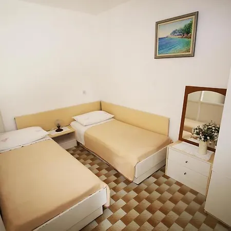 13413b Apartament
